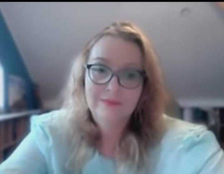 مستشارة الاتحاد الأوروبي: مفاوضات موسكو وكييف معقدة وحرب بالوكالة تزيد المشهد اضطرابًا