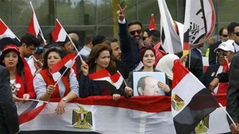 المصريين بالخارج 