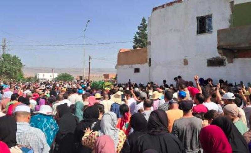 عاجل.. جنازة عبد القادر الذيبي تتحول إلى موجة غضب ضد الشرطة الفرنسية في تونس