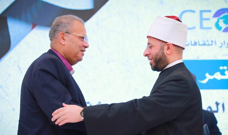وزير الأوقاف ورئيس الطائفة الإنجيلية