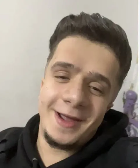 التيك توكر عمر فرج