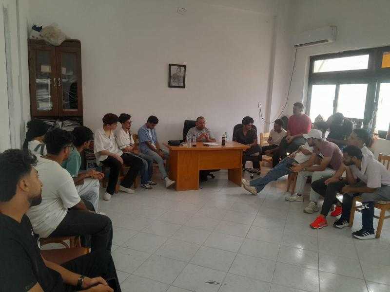 ورشة عمل لتأهيل طلاب جامعة قناة السويس في فنون الإخراج المسرحي والإضاءة