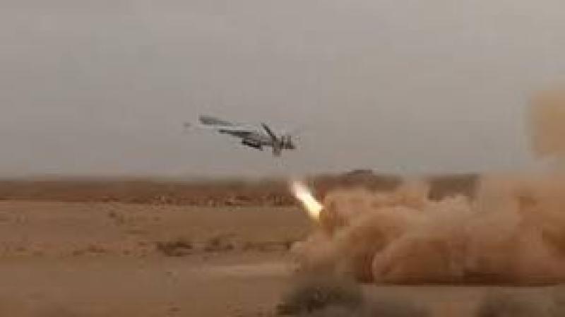 ليلة نيران في إسرائيل.. الحوثيون يضربون مطارات ومواقع حساسة بالمسيرات