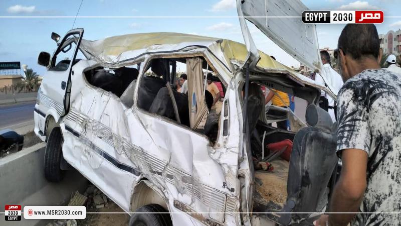 حادث انقلاب ميكروباص