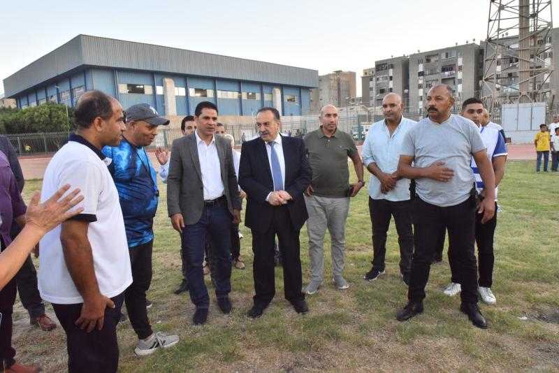 محافظ أسيوط يشهد ختام الأنشطة الرياضية ويكرم 320 لاعبًا ولاعبة من أبطال المسابقات المحلية والعربية والدولية