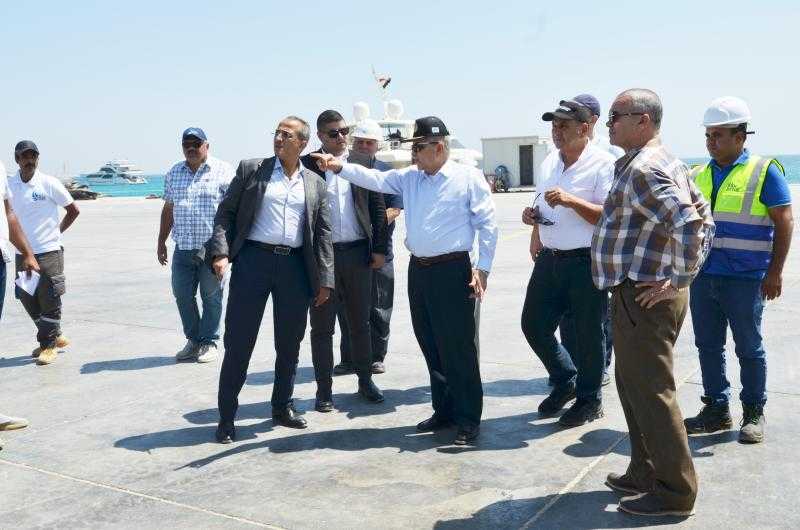 أسامة ربيع: مصنع مصر لبناء القاطرات يستهدف تحقيق المعادلة الصعبة ببناء وحدات بحرية بجودة عالمية وأسعار تنافسية