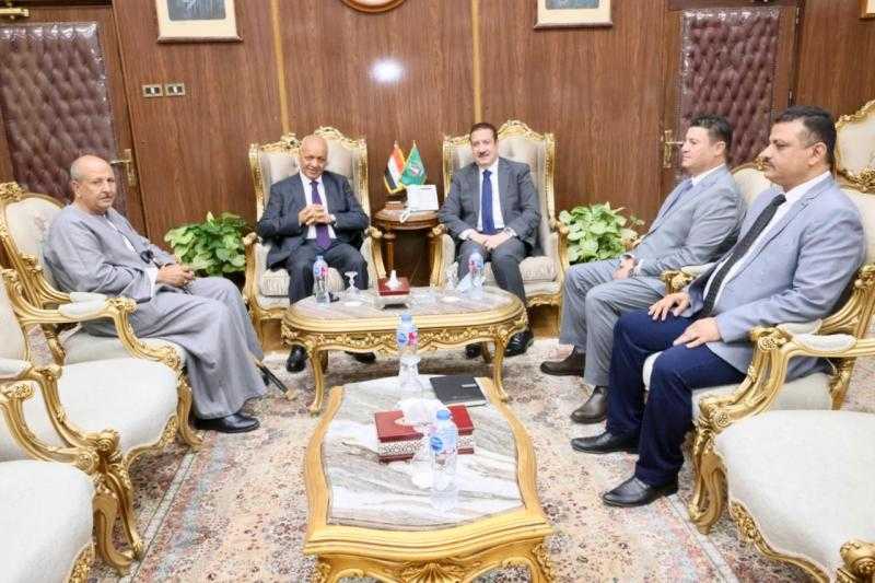 محافظ المنوفية يلتقى نقيب الفلاحين والإعلامي مصطفى بكرى على هامش الاحتفال بعيد الفلاح المصري الـ73