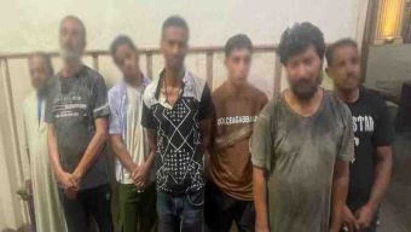 الداخلية تضبط 12 شخصا بصحبتهم 11 طفلا لاستغلالهم فى أعمال التسول بمحيط مستشفى بالقاهرة