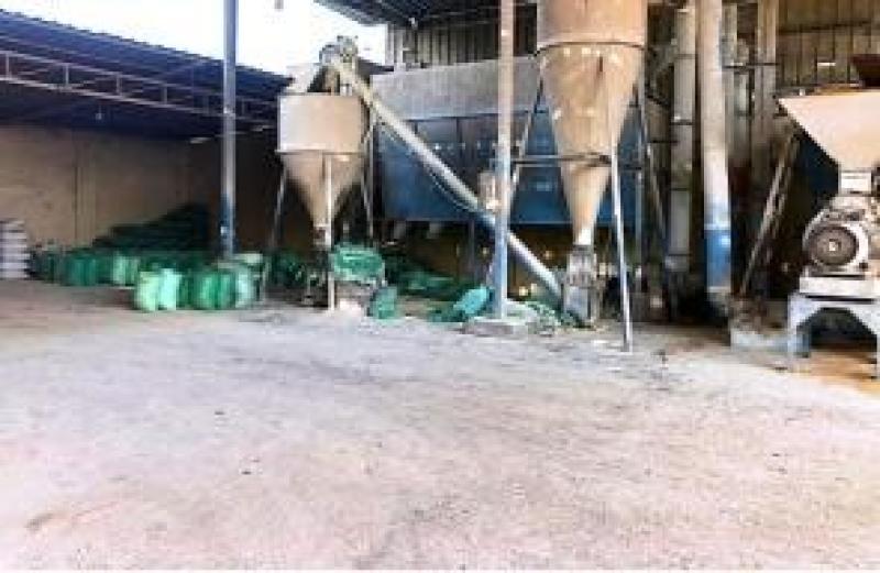 حملة أمنية مكبرة لضبط المصانع والمخازن غير المرخصة بدمياط