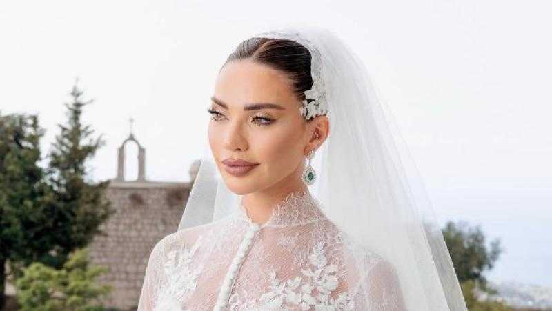 داليدا خليل تدخل ”القفص الذهبي” مع رجل الأعمال نيكولا زعتر في حفل خاص بلبنان