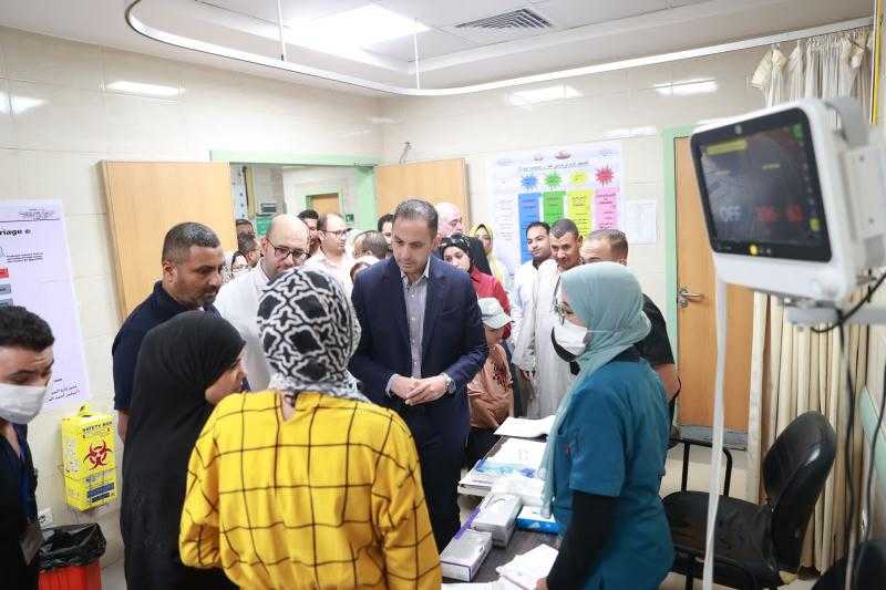 نائب وزير الصحة يتفقد المنشآت الصحية بمركز ملوي بالمنيا لتعزيز جودة الخدمات