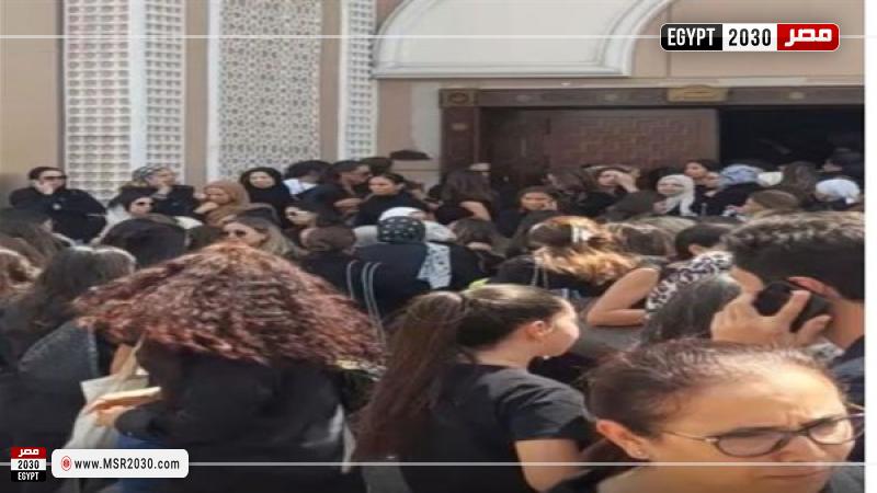 جنازة المطرب عمرو ستين