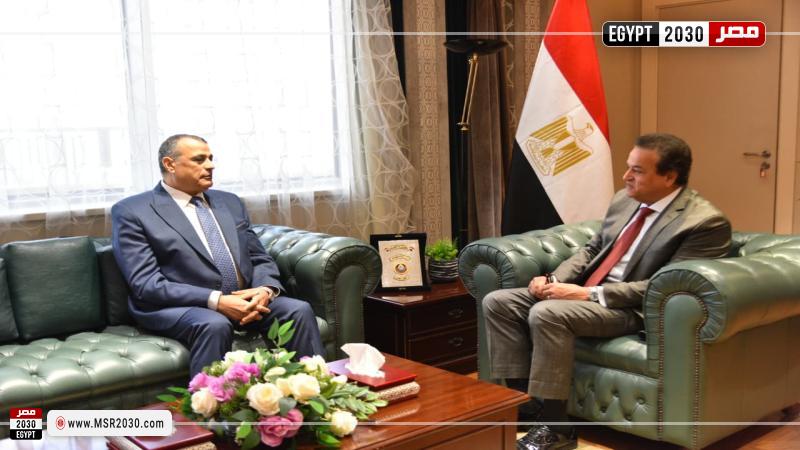 لقاء الدكتور خالد عبدالغفار و المهندس محمد صلاح الدين مصطفى وزير الدولة للإنتاج الحربي