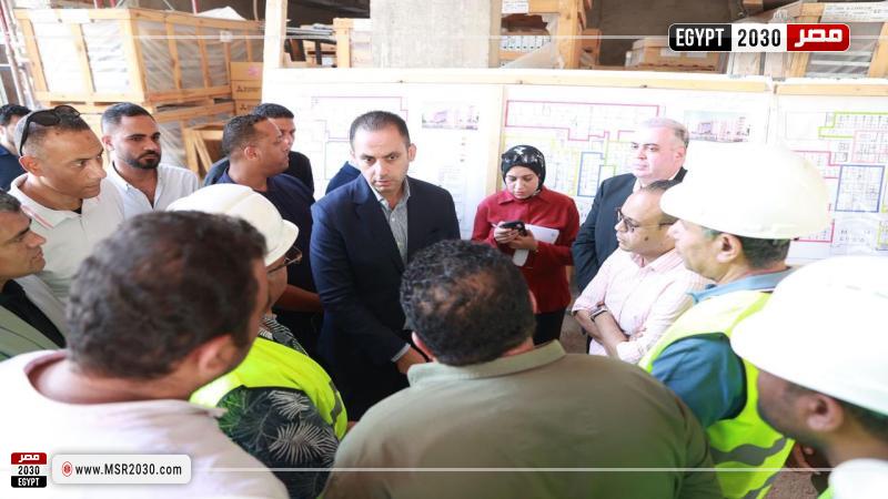 نائب وزير الصحة يتفقد منشآت بأبو قرقاص في المنيا