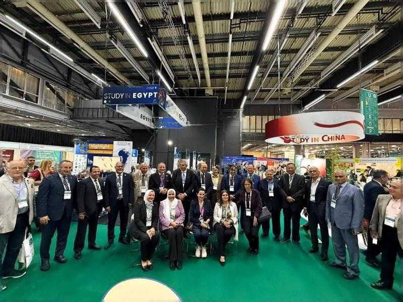 رئيس جامعة عين شمس يشارك في المعرض الأوروبي الدولي (EAIE 2025) بالسويد