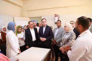 نائب وزير الصحة يتفقد معهد الفني الصحي ومنشآت صحية ببني سويف