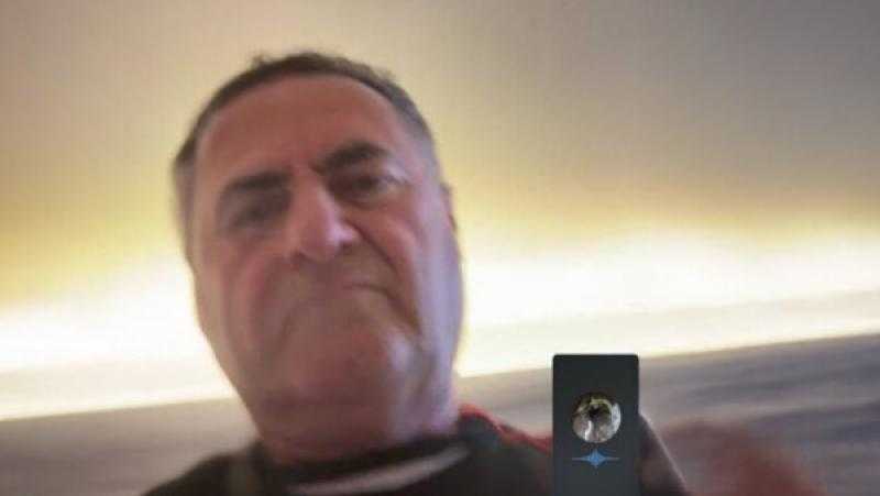 مكالمة فيديو محرجة.. اختراق هاتف وزير الدفاع الإسرائيلي ونشر رقمه