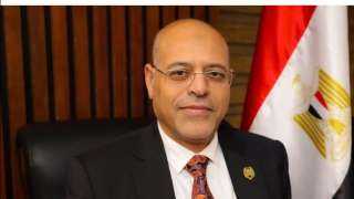 وزير العمل : عقود العمل إلزامية وتضمن الأجر العادل والتأمينات