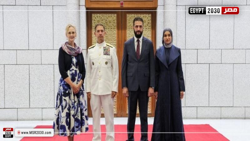 تفاصيل لقاء أحمد الشرع بقائد القيادة المركزية الأمريكية في دمشق