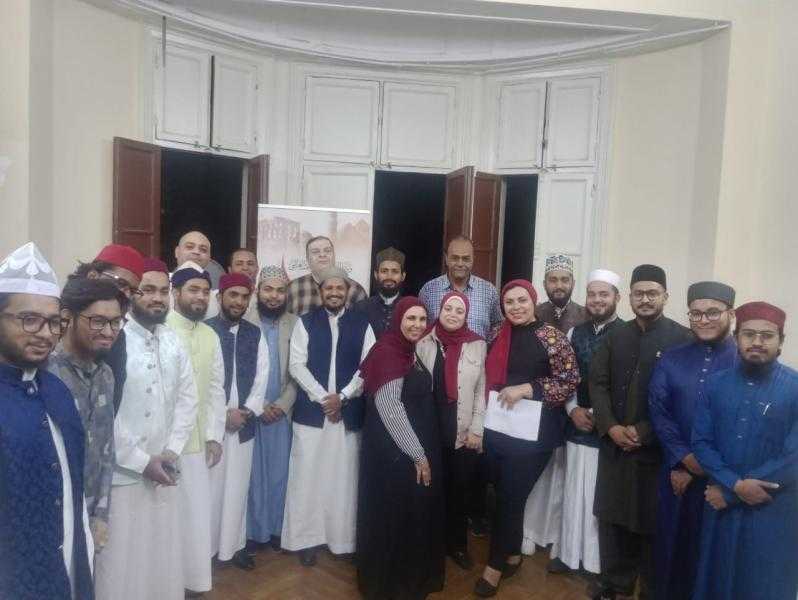 التعليم العالي: الوافدين تحتفل بالمولد النبوي الشريف بنادي الطلاب الوافدين