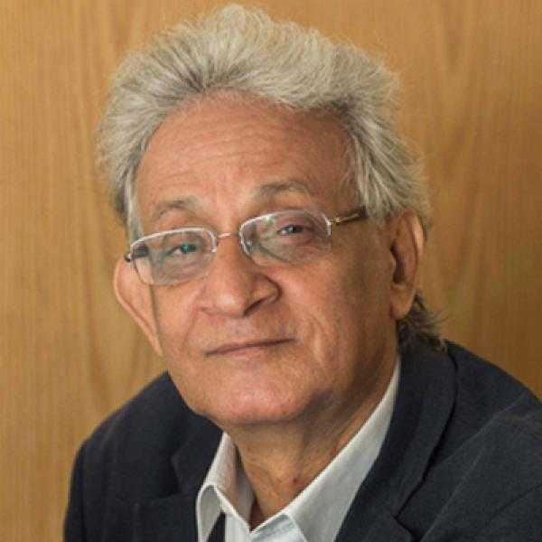 عبد الله السناوى : وجود قيادات حماس في الدوحة هو بموافقة إسرائيلية وطلب أمريكي