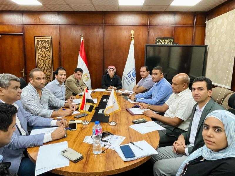 رئيس جامعة الأقصر تترأس اجتماع موسع لمناقشة الاستعدادات للعام الجامعي الجديد