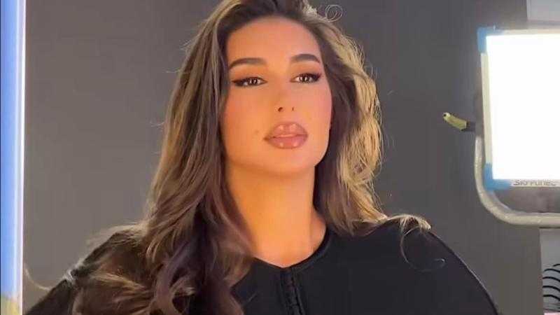 ياسمين صبري تخطف الأنظار بإطلالة جديدة