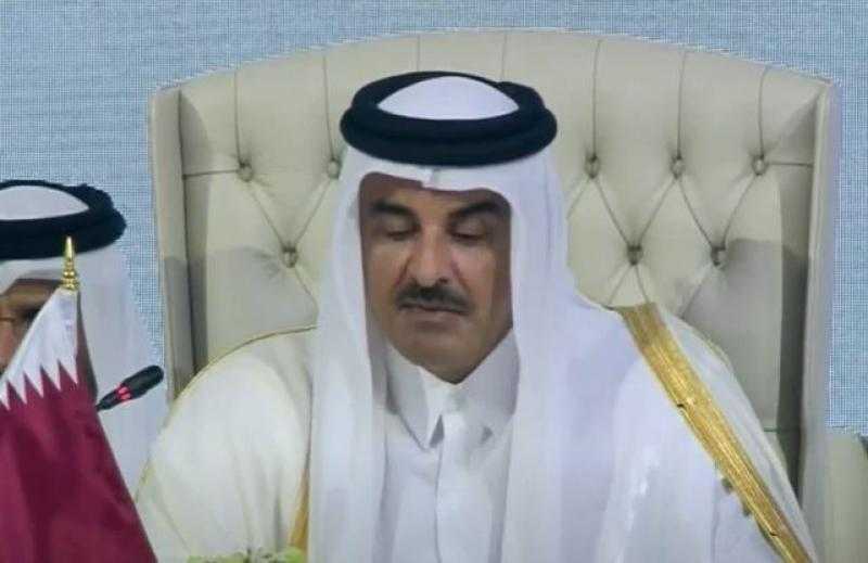 أول بيان عاجل من أمير قطر في القمة العربية الإسلامية لبحث عدوان الاحتلال