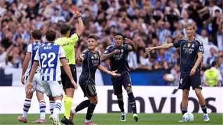 ريال مدريد يتلقى ضربة مفاجئة في أزمة طرد هويسين