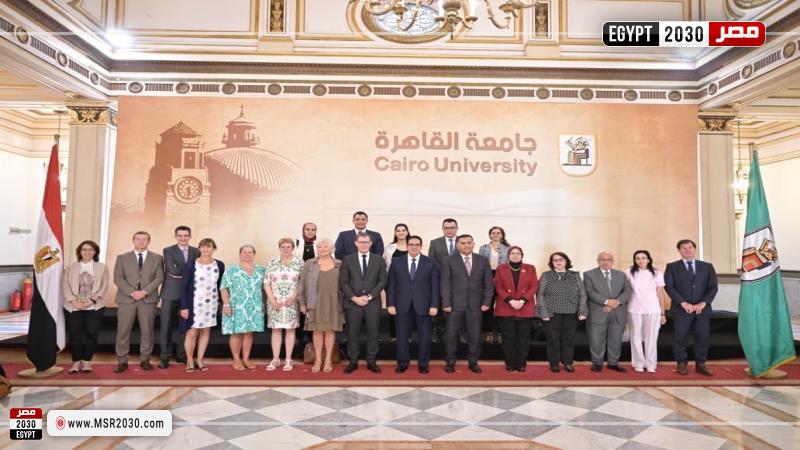 رئيس جامعة القاهرة