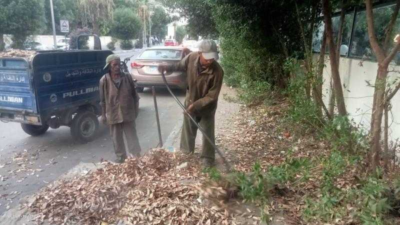 رفع 13 طن من القمامة والتراكمات خلال حملة نظافة مكثفة بنطاق حي شمال وجنوب مدينة الأقصر