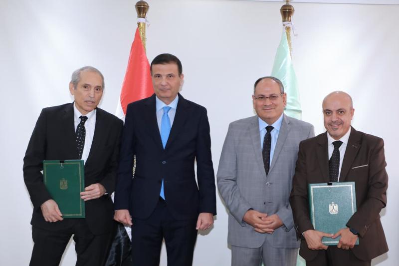 وزير الزراعة: فتح أسواق لتعزيز مكانة مصر كمركز إقليمي في تصدير الحاصلات