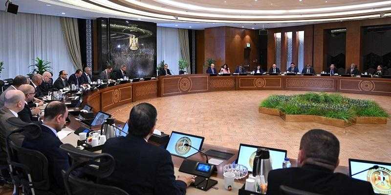 رئيس الوزراء: نتمنى أن تخرج مصر من عباءة صندوق النقد الدولي