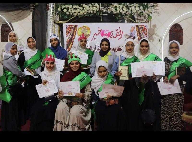 وكيل وزارة التضامن الاجتماعى بالأقصر يستقبل فريق عمل مبادرة ”رفقة خير”