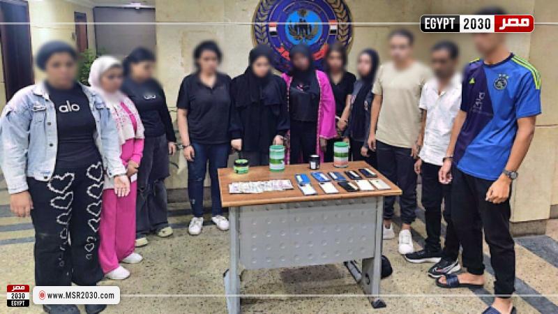 المتهمين 