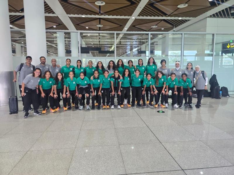 بعثة منتخب مصر للكرة النسائية تصل مالابو استعدادًا لمواجهة غينيا الاستوائية