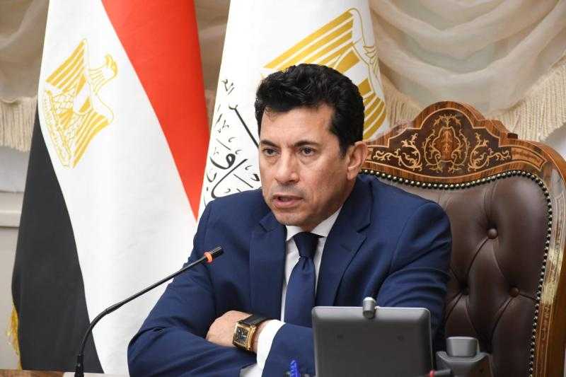 وزير الشباب والرياضة يلتقي المشاركين في المعسكر الثاني لأندية شباب بريكس بلس بمراكز الشباب