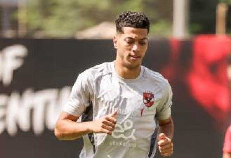 عاجل| شوبير يفتح النار على وكيل إمام عاشور: «اختار وقتك.. اللاعب في المستشفى!»