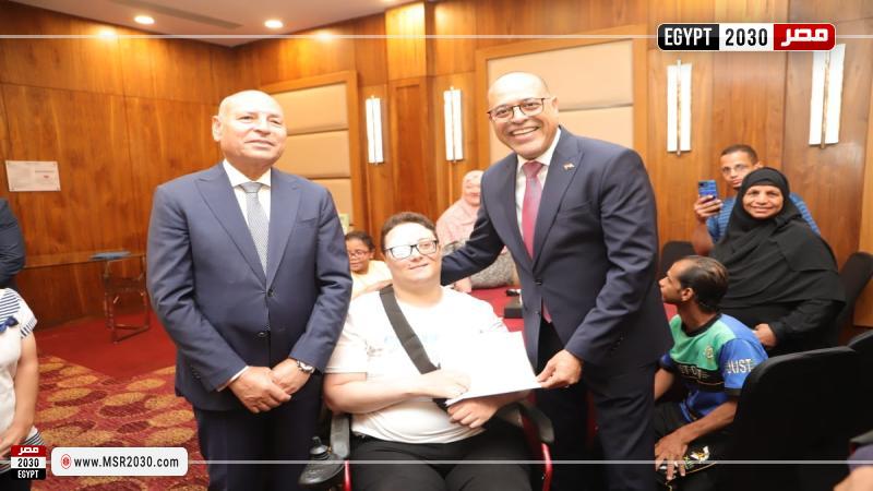 وزير العمل ومحافظ القاهرة