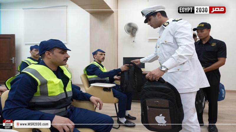 الداخلية تنظم احتفالية لتوزيع مستلزمات مدرسية على أبناء النزلاء والمفرج عنهم