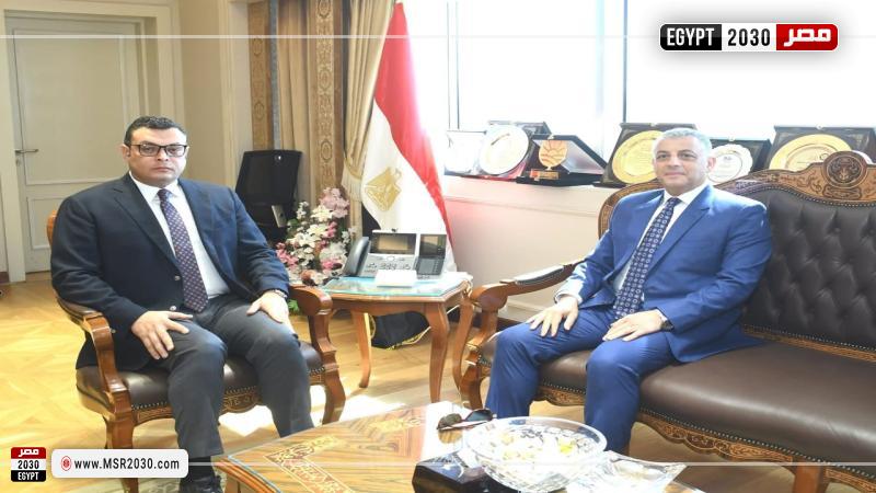 وزير الإسكان ومحافظ الإسماعيلية
