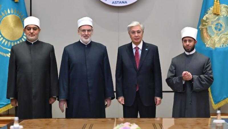 وزير الأوقاف لرئيس كازاخستان: جئت محمّلا برسالة احترام وتقدير من مصر قيادة وحكومةً وشعبا