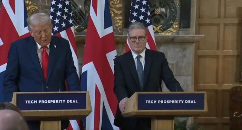 ترامب يقر باختلافه مع ستارمر بشأن الاعتراف بفلسطين