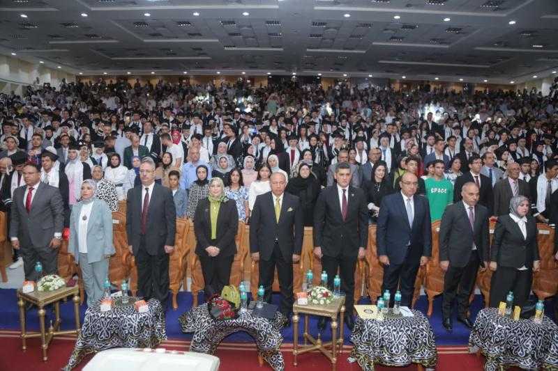 كلية الحقوق بجامعة المنصورة تحتفي بتخريج الدفعة 48 دفعة المستشار الدكتور محمد شوقي النائب العام