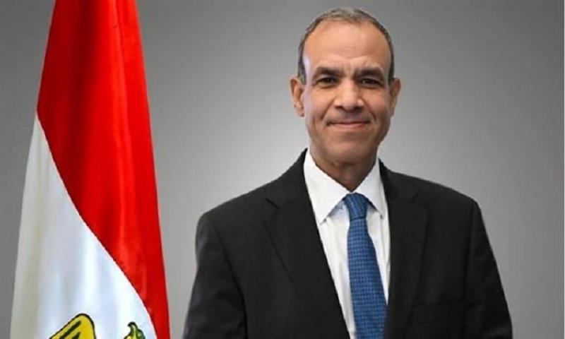 بدر عبدالعاطي 