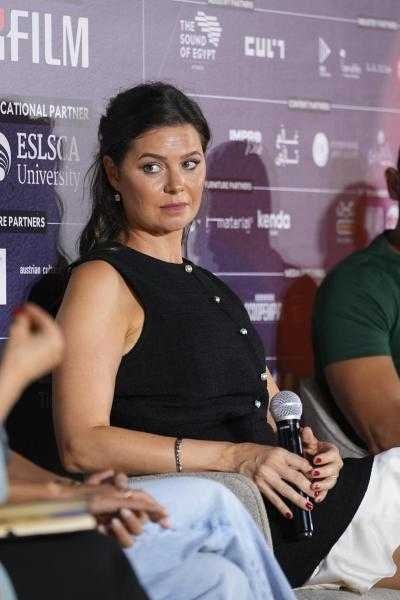 يسرا اللوزي: الأمومة غيرت حياتي ومشكلة ابنتي صنعت نسخة جديدة مني