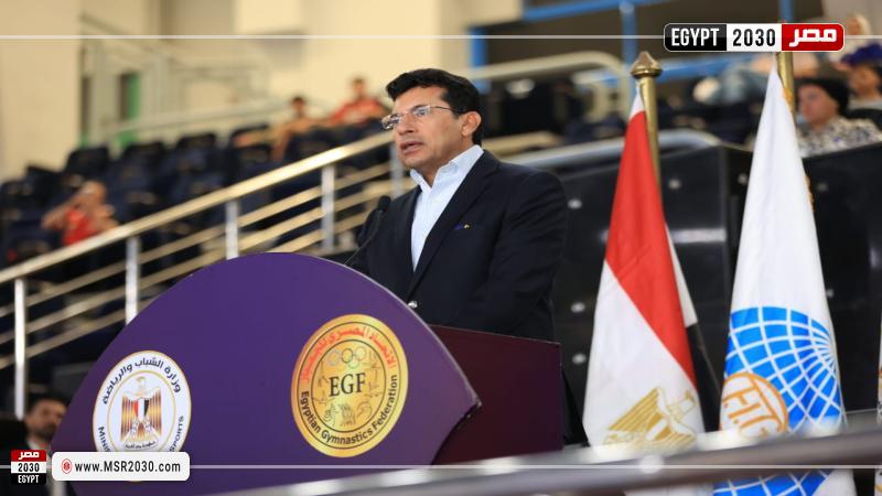 وزير الشباب والرياضة 