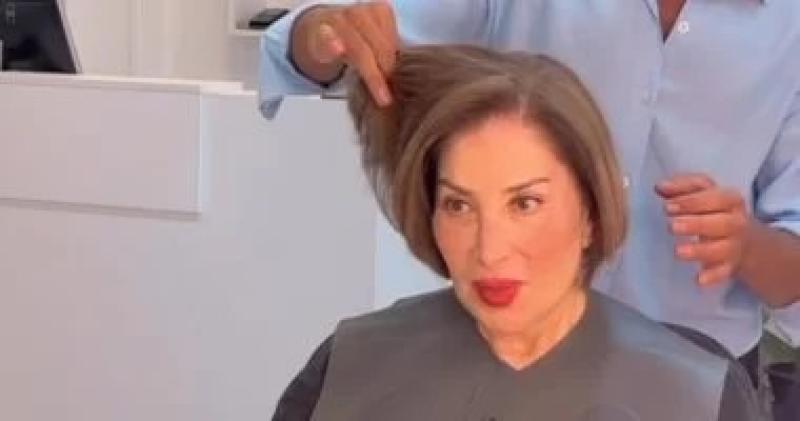 بوسي تتألق بلوك جديد بعد مسيرة فنية حافلة