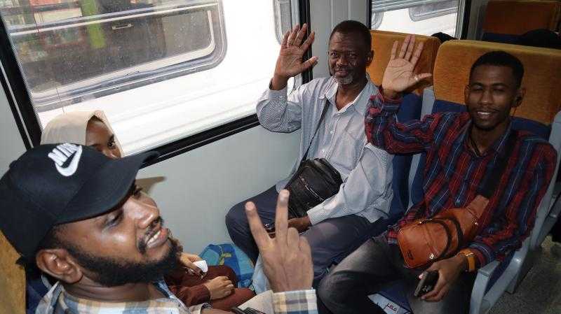 سكك حديد مصر تُسيّر الرحلة الثامنة عشر لقطارات العودة الطوعية للأشقاء السودانيين إلى وطنهم