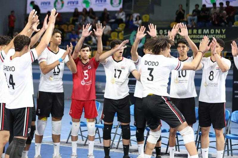 منتخب الشباب يهزم الكاميرون ويتوج ببطولة أفريقيا للكرة الطائرة